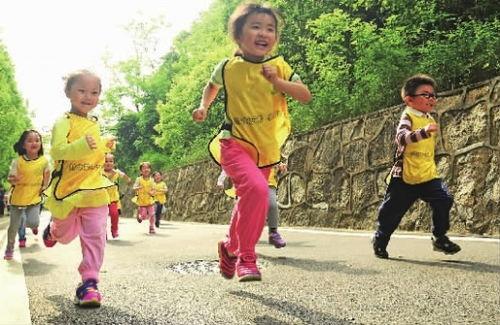 快乐奔跑,探寻运动与心灵的和谐共鸣